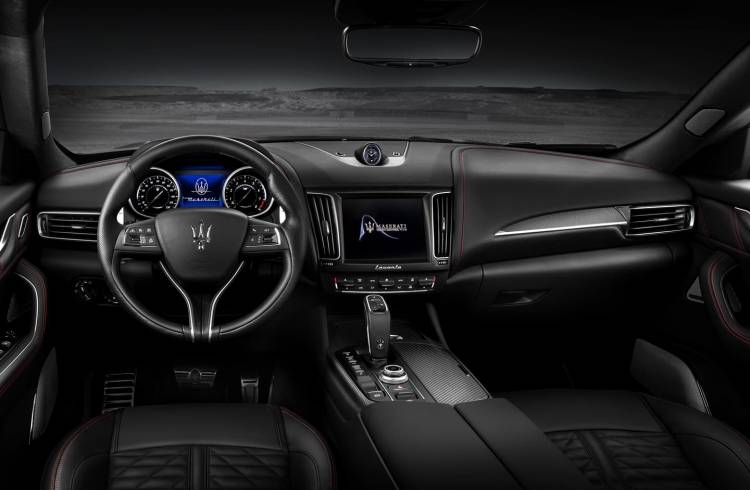 maserati_levante_trofeo_0318_010_750x.jpg