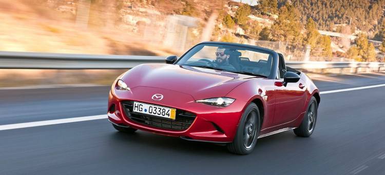 mazda-mx-5-2015-06-1440px_1440x655c mazda-mx-5-2015-06-1440px_1440x655c