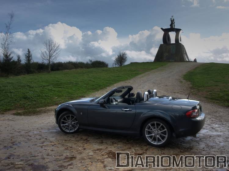 Mazda MX-5 Roadster Coupé 2.0 de 160 CV a prueba