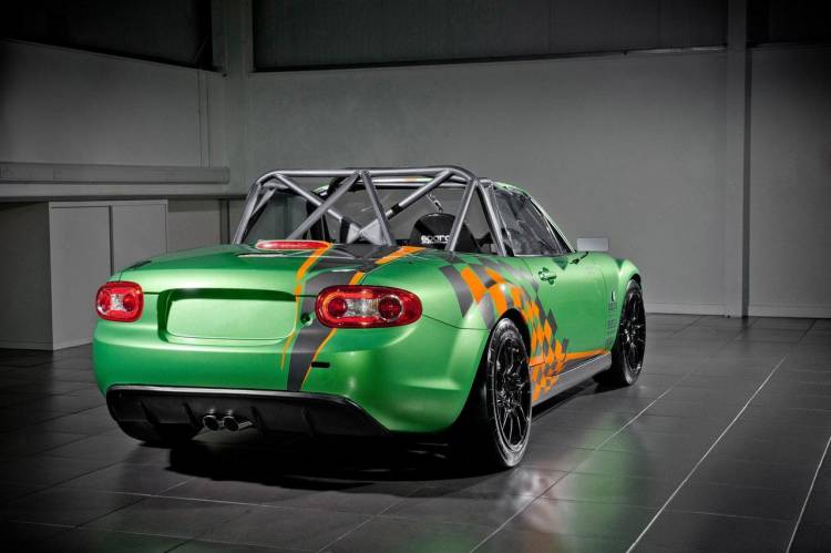 Mazda MX-5 GT Mazda MX-5 GT
