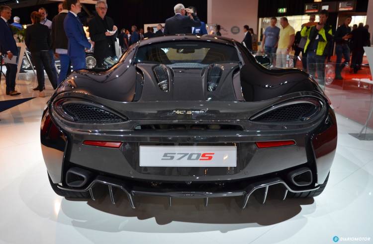 mclaren-570s-amsterdam-180415-12-mdm mclaren-570s-amsterdam-180415-12-mdm