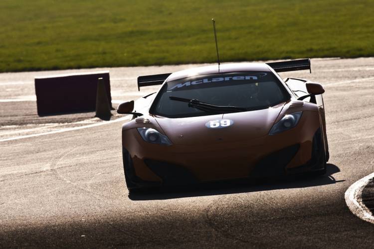 McLaren MP4-12C GT3 McLaren MP4-12C GT3