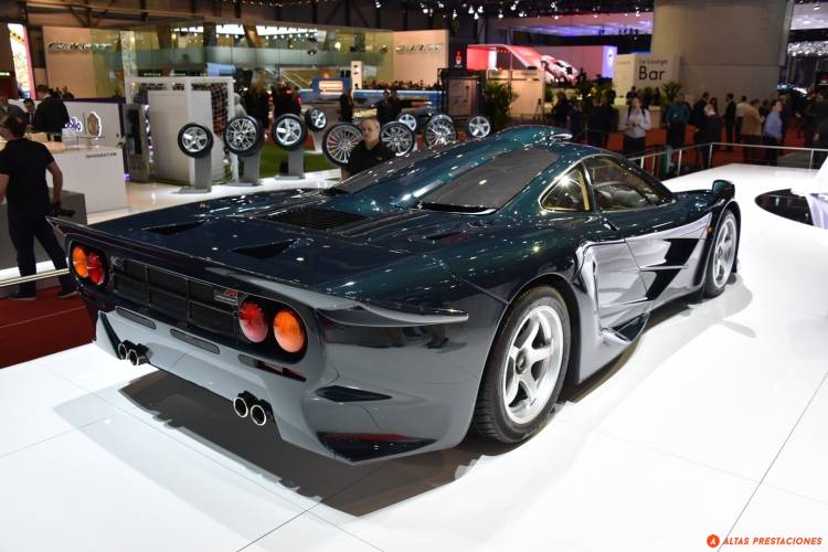 mclaren-p1-gtr-f1-ginebra-030315-11-mapdm