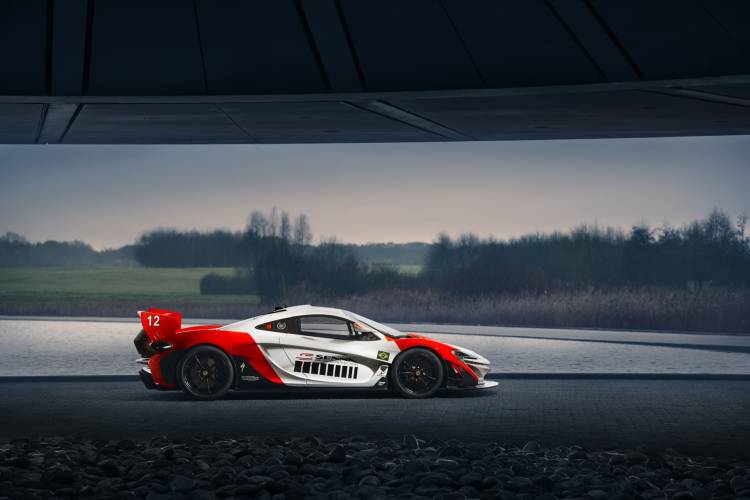 mclaren-p1-gtr-mso-ayrton-senna-06_750x.jpg