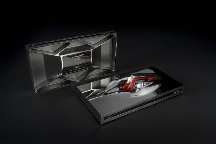 mclaren_bp23_speed_form_top_and_back_750x.jpg