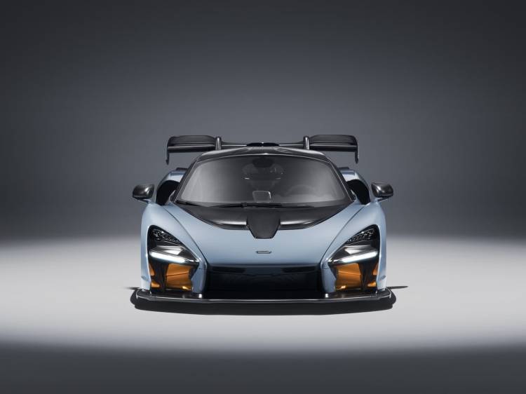 mclaren_senna_0118_012_750x.jpg