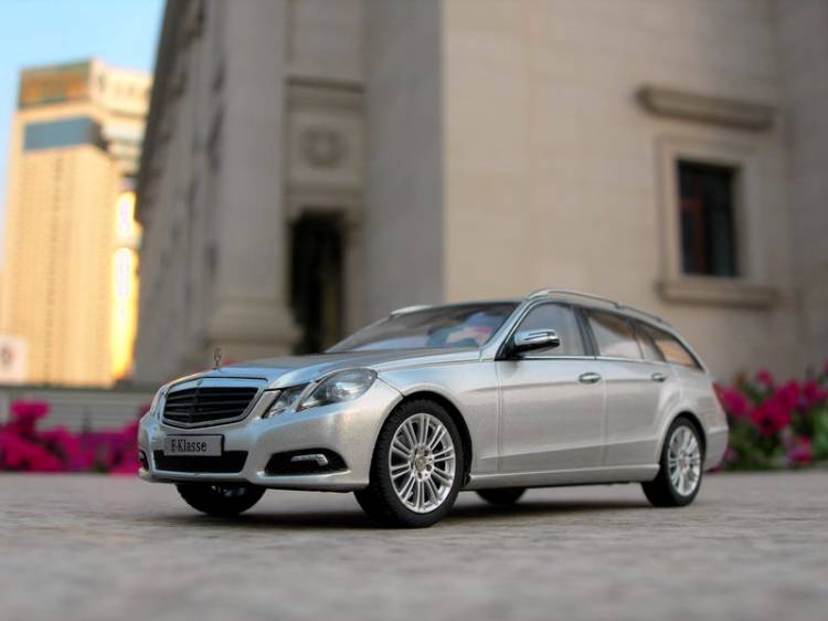 Mercedes Clase E Estate 2010 a escala Mercedes Clase E Estate 2010 a escala