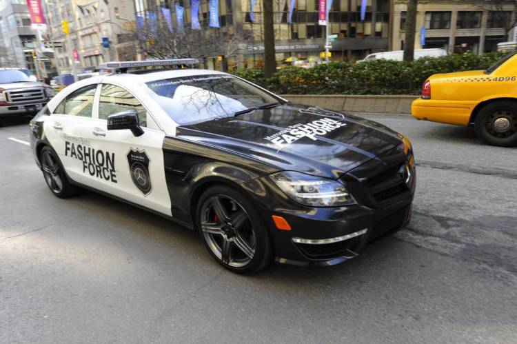 mercedes-cls-63-amg-fashion-1 mercedes-cls-63-amg-fashion-1