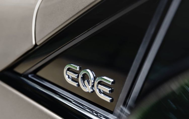 Mercedes Eq.  Eqe Suv.  Mercedes Eq.  Eqe Suv.