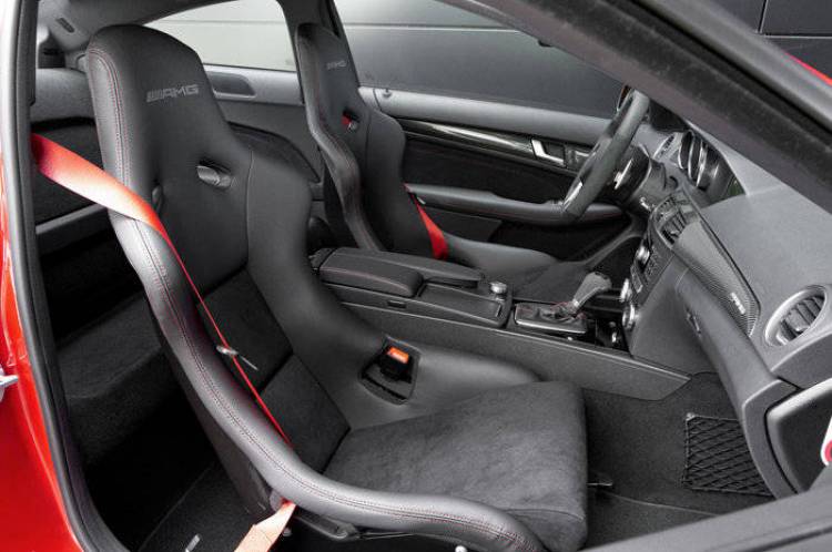 Mercedes Benz C 63 Amg Coupe Black Series Diariomotor Mercedes Benz C 63 Amg Coupe Black Series Diariomotor
