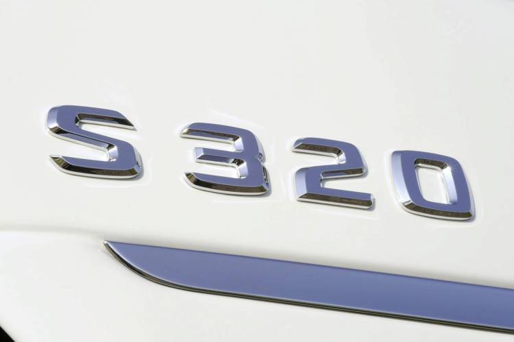 Mercedes S320 CDI BluEFFICIENCY Mercedes S320 CDI BluEFFICIENCY