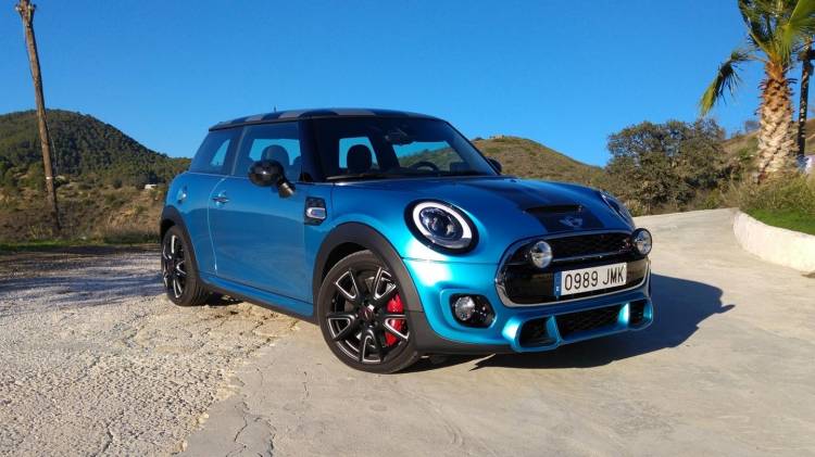 mini-cooper-s-accesorios-jcw-2016-001 mini-cooper-s-accesorios-jcw-2016-001