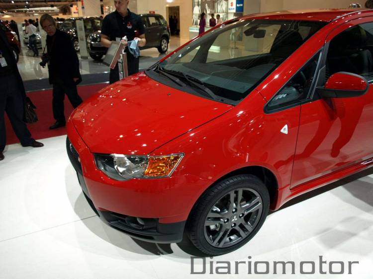 Mitsubishi Colt Ralliart en París 2008 Mitsubishi Colt Ralliart en París 2008