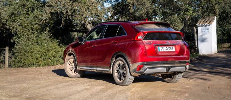 mitsubishi-eclipse-cross-4x2-prueba-p mitsubishi-eclipse-cross-4x2-prueba-p