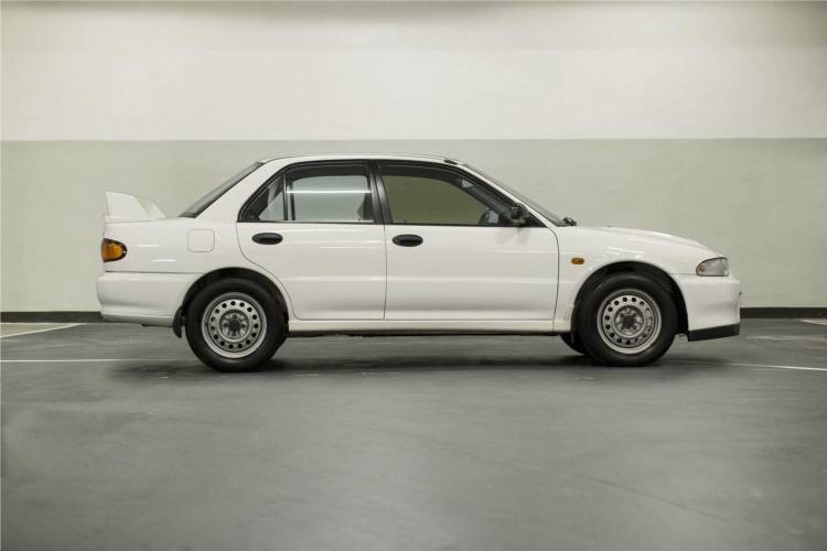 mitsubishi-lancer-evo-ii-rs-5 mitsubishi-lancer-evo-ii-rs-5