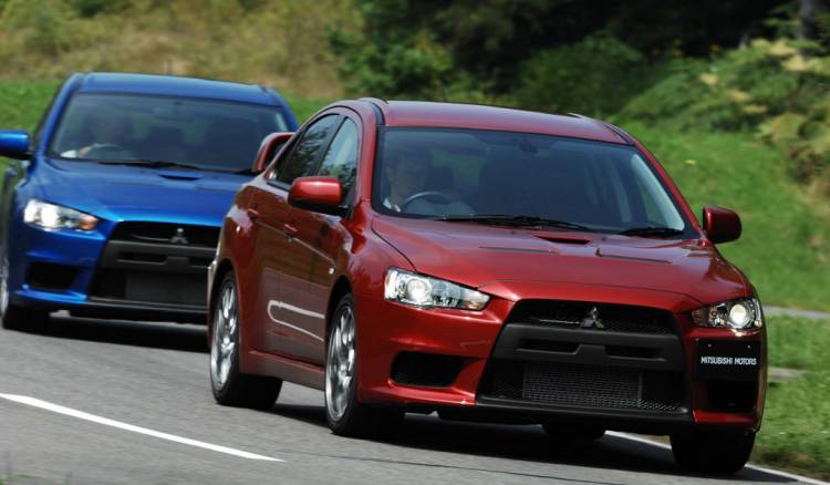 Mitsubishi Lancer Evoluton X FQ330 ST Mitsubishi Lancer Evoluton X FQ330 ST