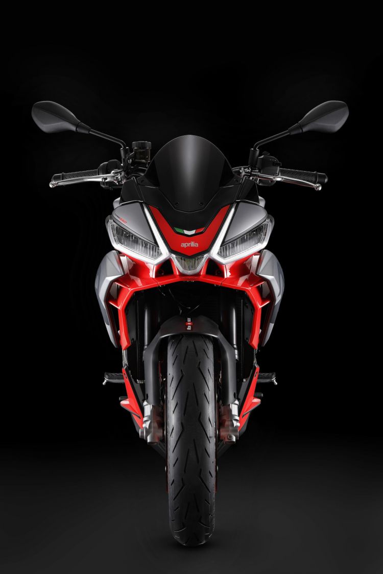 Moto Aprilia Tuono 660 15 Moto Aprilia Tuono 660 15