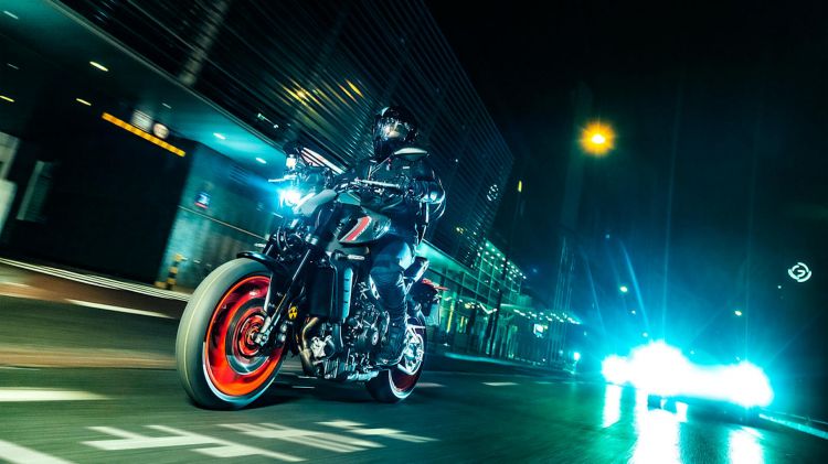 Moto Yamaha Mt 09 Luces