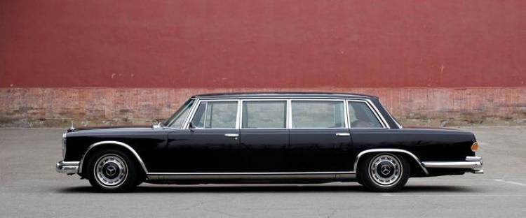 Mercedes-Benz 600 Pullman in Beijing Mercedes-Benz 600 Pullman in Beijing