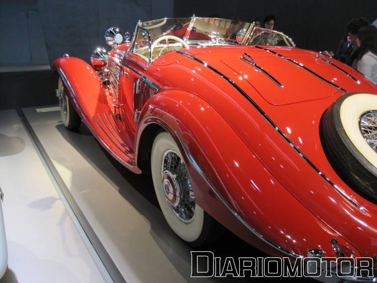 Visita al Museo Mercedes en Stuttgart