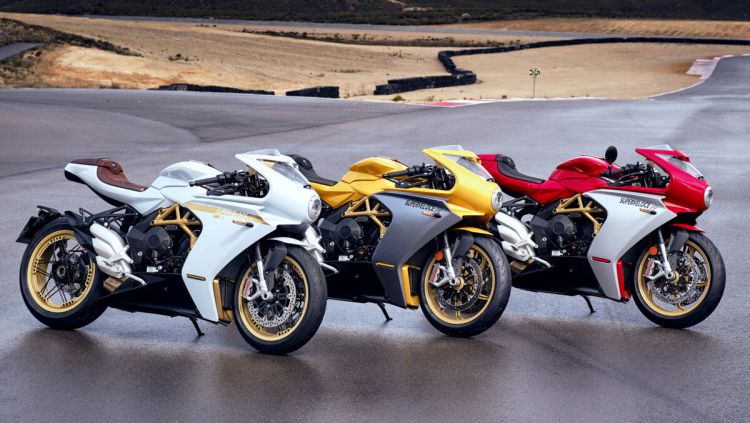 Mv Agusta Superveloce 2021 Familia 1200x677 Mv Agusta Superveloce 2021 Familia 1200x677