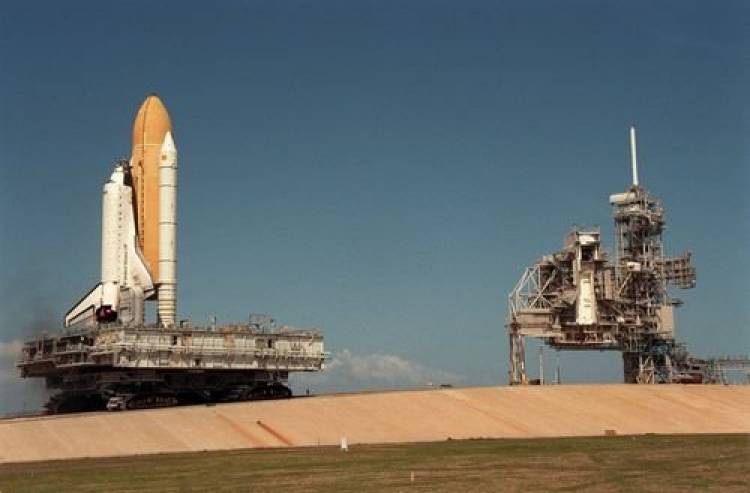 Nasa Crawler El Coche De Las Lanzaderas Espaciales Y
