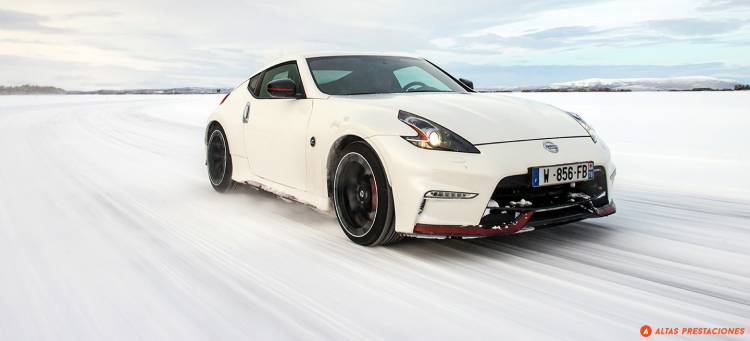 nissan-370z-2015-1-1440px nissan-370z-2015-1-1440px
