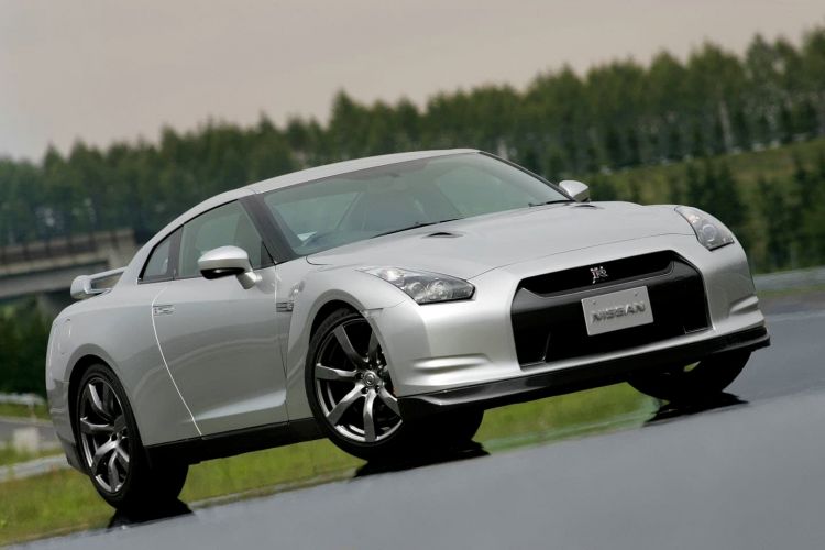 nissan-gt-r-diez-anos-11 nissan-gt-r-diez-anos-11