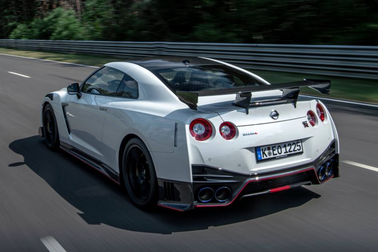 Nissan GT R Nismo 02