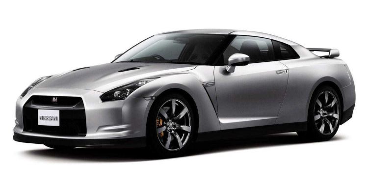 Nissan Gt R R35 Power発売