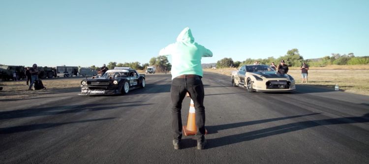 Nissan Gt R Vs Hoonicorn Nissan Gt R Vs Hoonicorn
