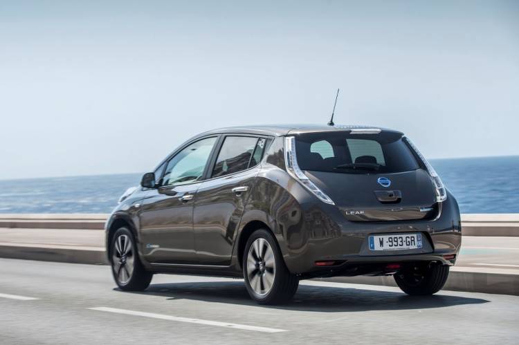 nissan-leaf-2016-5