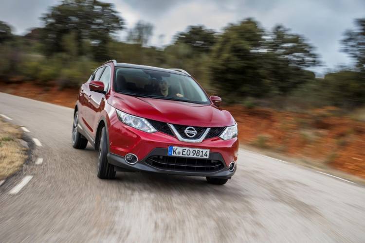 nissan-qashqai-16-digt-1 nissan-qashqai-16-digt-1
