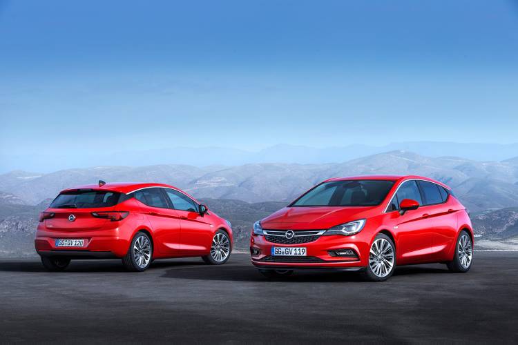 opel-astra-2015-11-1440px