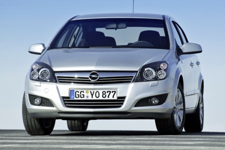 Opel Astra Sed 225 N A La Venta A Principios De 2008