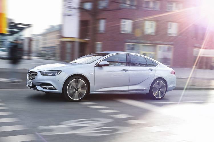 opel-insignia-grand-sport-022 opel-insignia-grand-sport-022