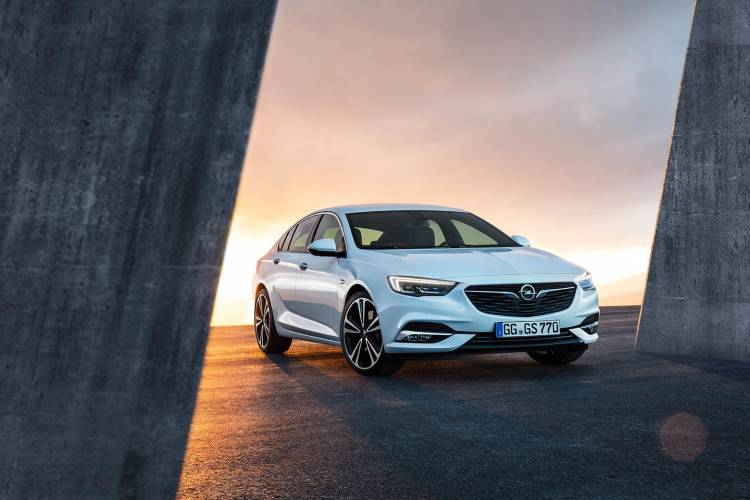 opel-insignia-grand-sport-06