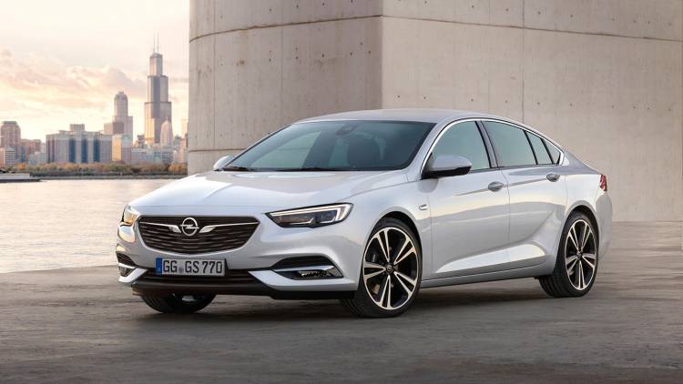 opel-insignia-grand-sport-07