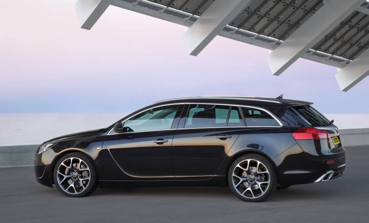 Opel Insignia OPC Sports Tourer Opel Insignia OPC Sports Tourer