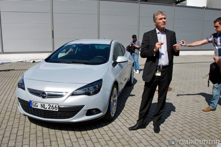Presentación del Opel Astra GTC en Rüsselsheim Presentación del Opel Astra GTC en Rüsselsheim