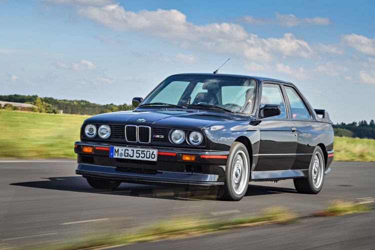 opinion-mercedes-sl-43-4-cilindros-bmw-m3-e3-624e10a43e4a4_750x.jpg