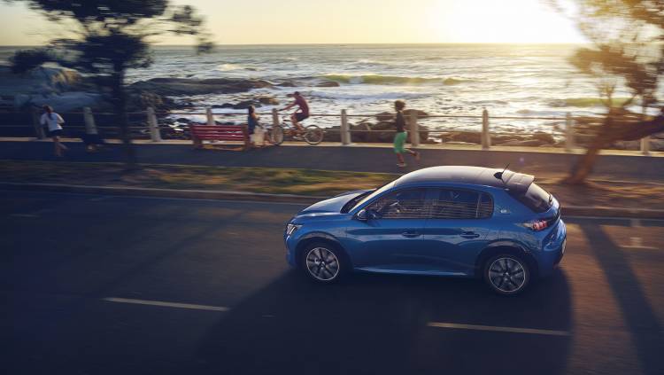 peugeot-e-208-2019-azul-exterior-04_750x.jpg