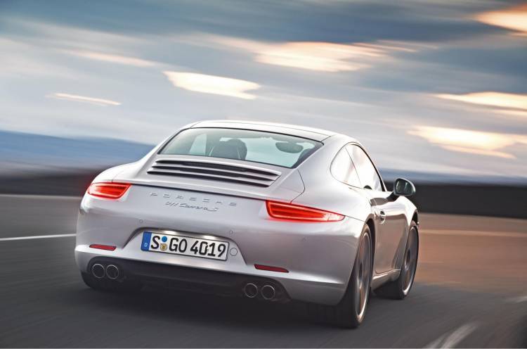 porsche-911-carrera-2012-10