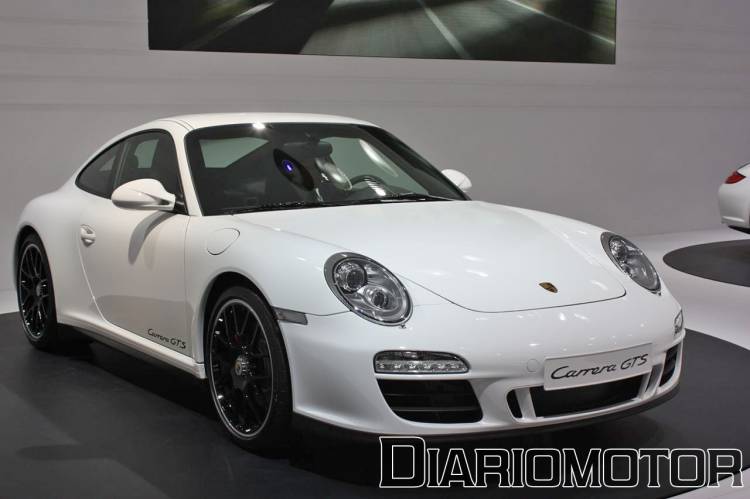 Porsche 911 Carrera GTS en el Salón de París Porsche 911 Carrera GTS en el Salón de París