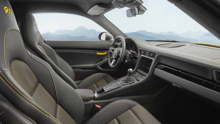 porsche-911-carrera-t-dm-4