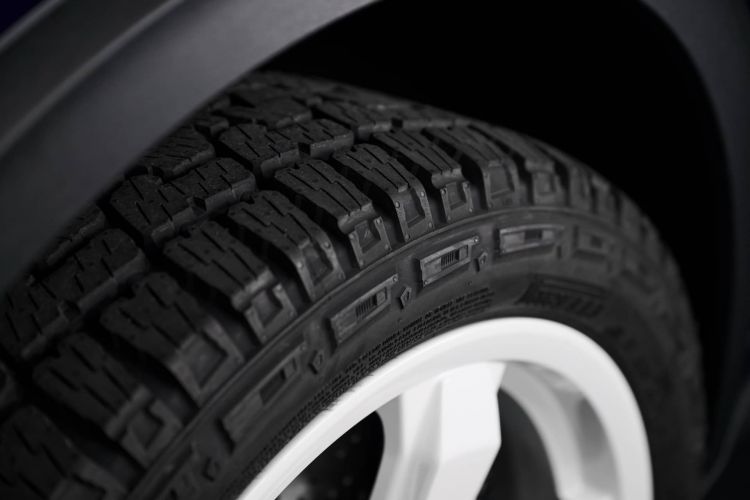 porsche-911-dakar-noresizing-09-6375f96d4a76d_750x.jpg