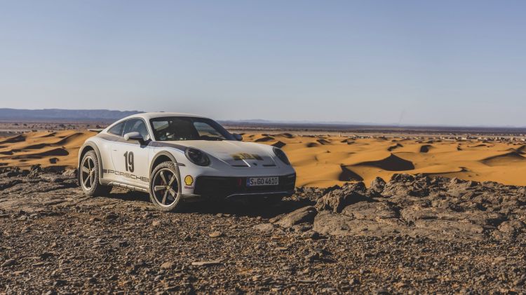 Porsche 911 Dakar Customization 04