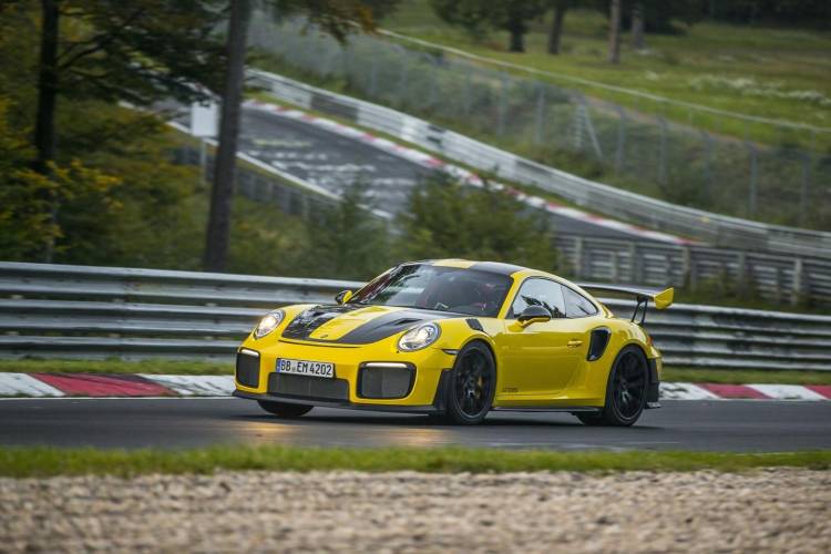 porsche-911-gt2-rs-record-nurburgring-006 porsche-911-gt2-rs-record-nurburgring-006