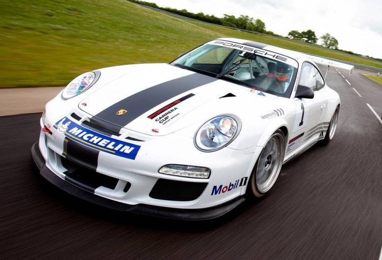 Porsche 911 GT3 Cup, actualizado para 2011 Porsche 911 GT3 Cup, actualizado para 2011