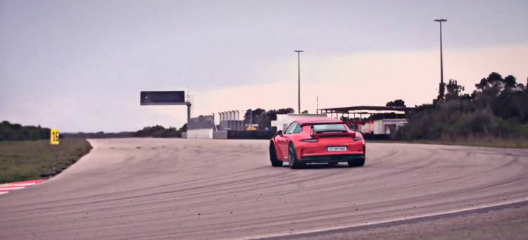 porsche-911-gt3-rs-video-nardo-1440px porsche-911-gt3-rs-video-nardo-1440px